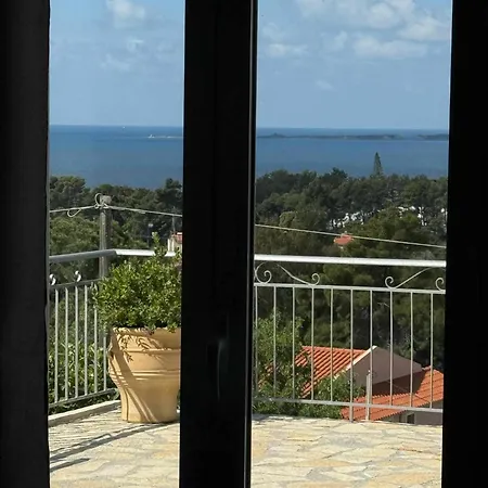 Horizon Seaview Ii Apartman Lászi